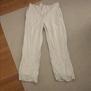 Abercrombie Women’s White Pinstripe Linen Blend Pants